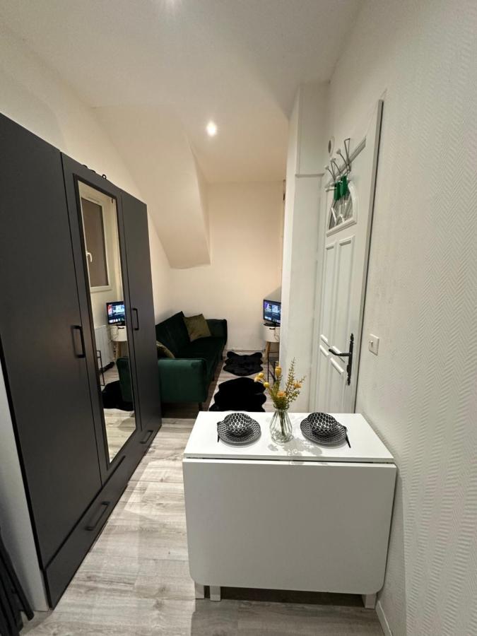 Superbe Appartement Hyper Centre-Ville De Мелен Екстер'єр фото